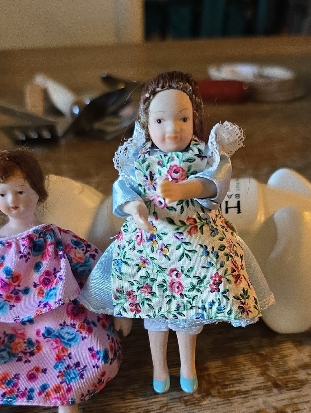 Doll House Dolls - Picture 4 of 6